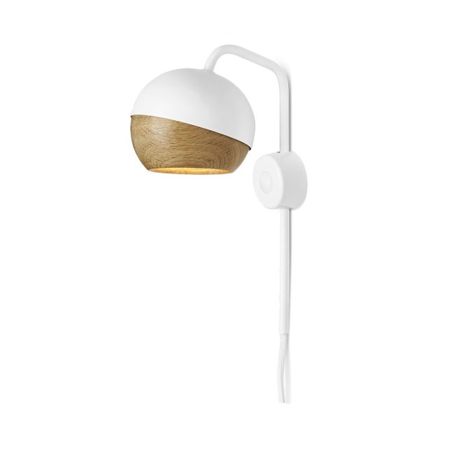 Mater - Ray Wall Lamp - Wandleuchte mit Eichenholz in schwarz und weiß